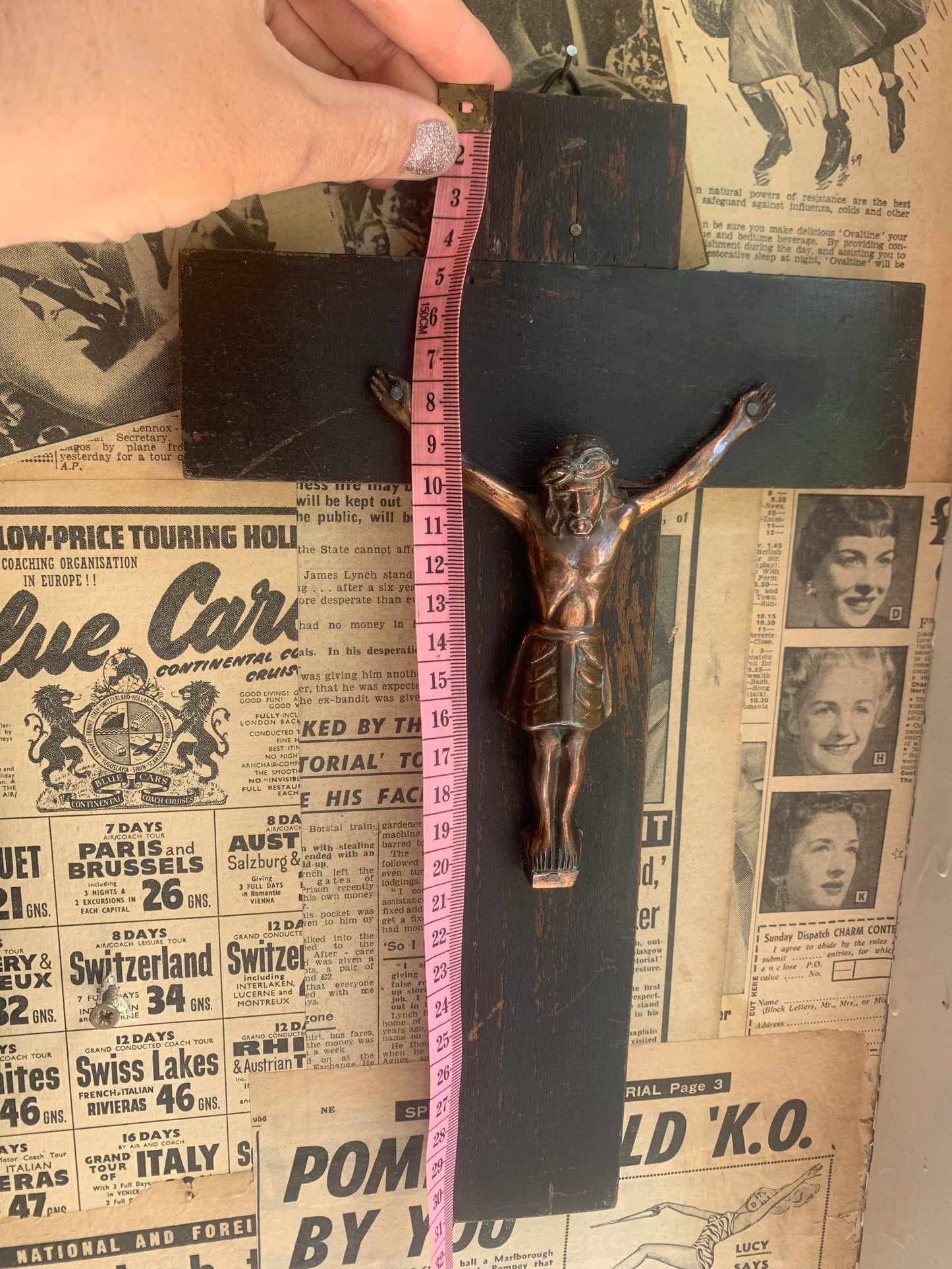 Crucifix 32cm long