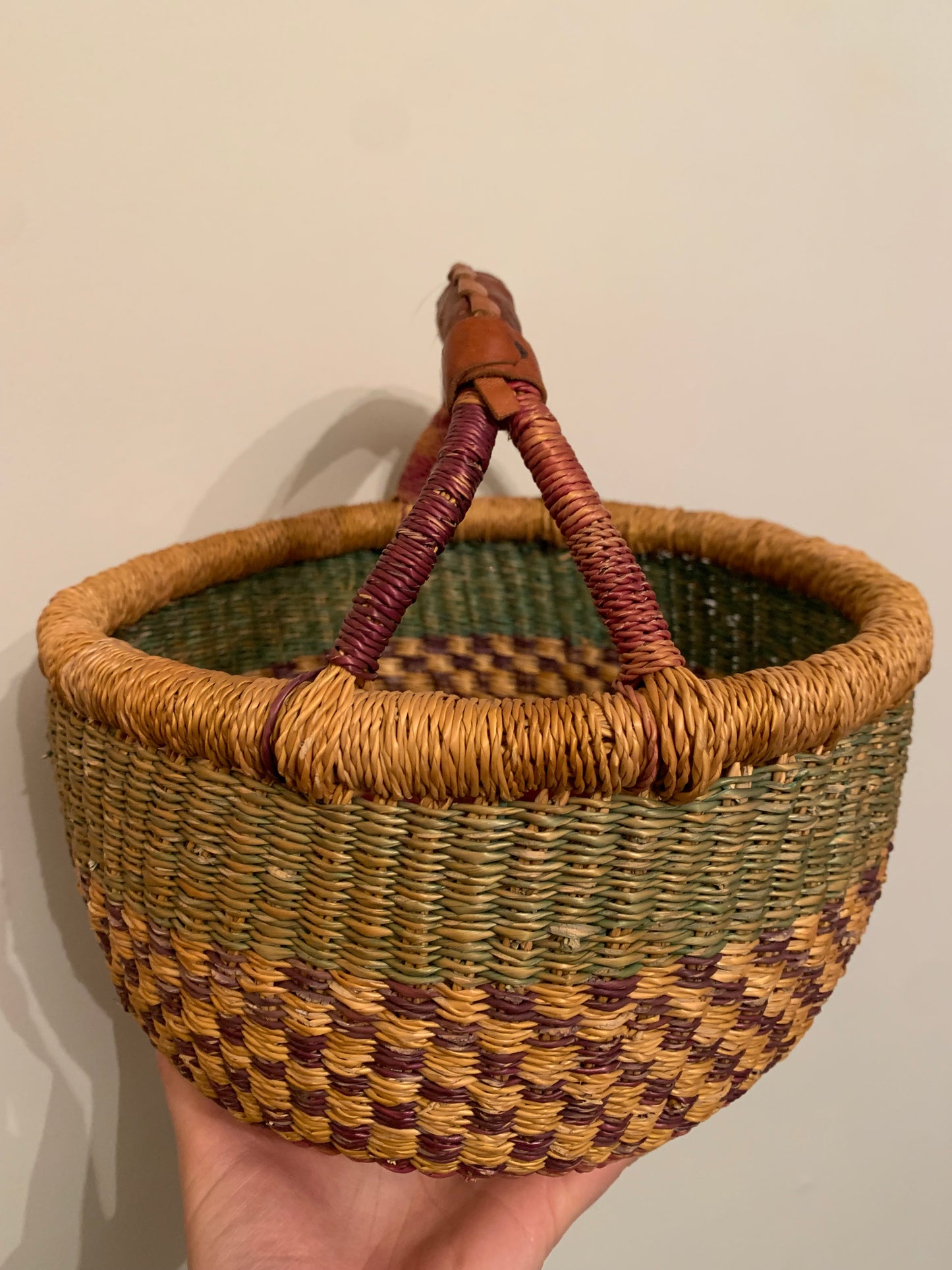 Stunning vintage basket